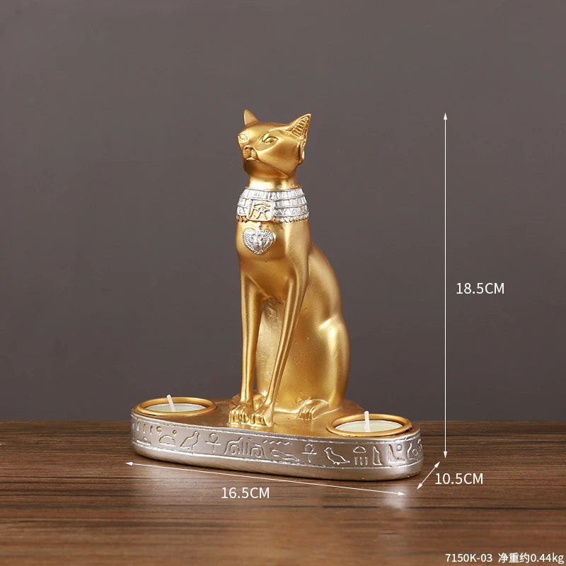Estátua e castiçal da deusa egípcia dos gatos Bastet