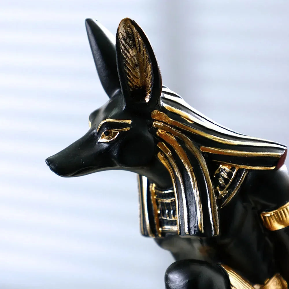 Estátua deuses egípcios Anubis e Bastet