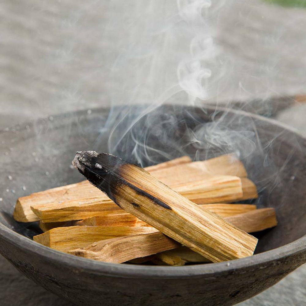25g de paus verdes de Palo Santo 3-4 paus
