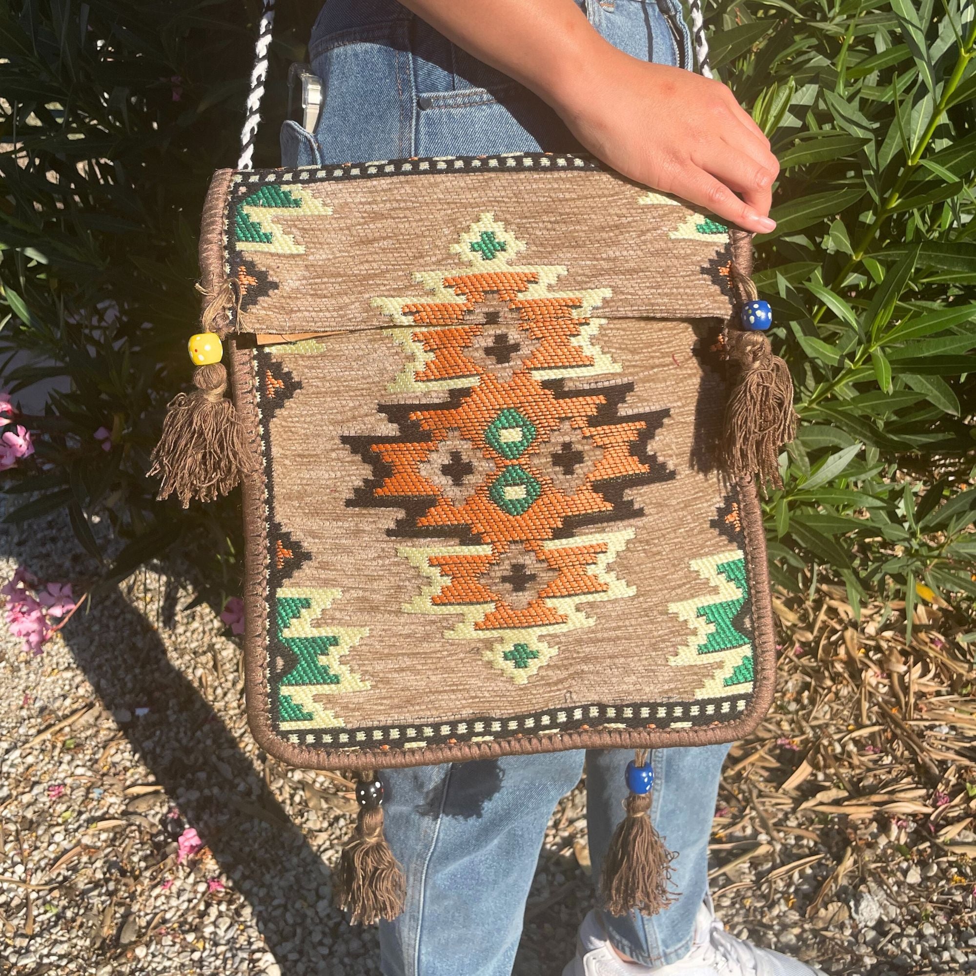 Bolsa tipo bandolera de festival Kilim bege