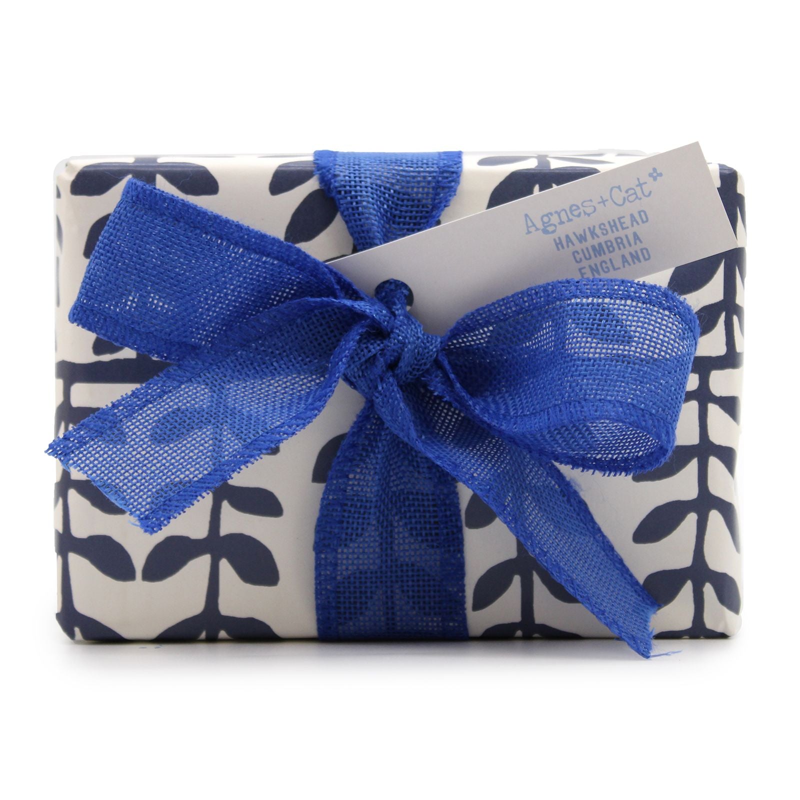 Conjunto de presente: Bombas de banho Sal Marinho e Musgo & Dolly Azul + Vela de Violeta de Parma