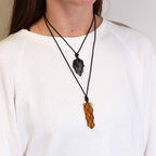 Pingente de ponta plana com pedras preciosas entrelaçadas - Quartzo Dourado